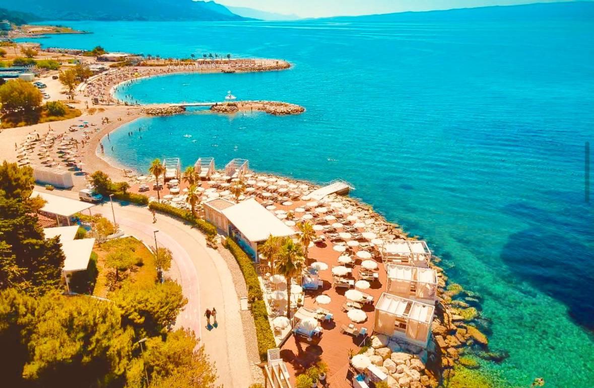Beachside Apartment Attico Split Buitenkant foto